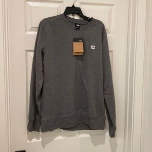 North face pull over sweatshirt